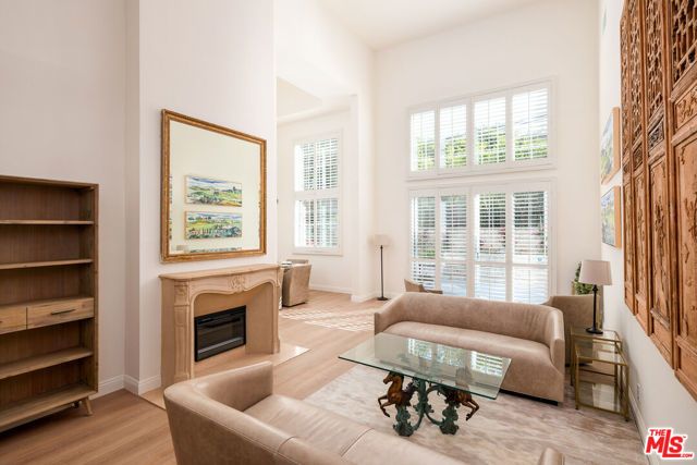 2337 Fox Hills Drive 102, Los Angeles, CA 90064