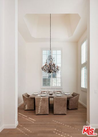 2337 Fox Hills Drive 102, Los Angeles, CA 90064