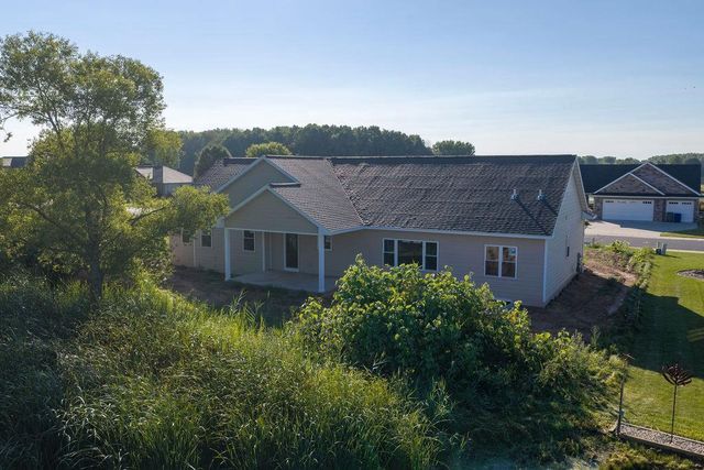 550 ROYAL ST PATS DRIVE, Wrightstown, WI 54180