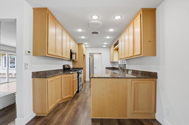 6049 Wood Ln, Marysville, CA 95901