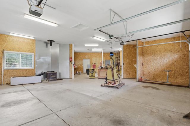 6049 Wood Ln, Marysville, CA 95901