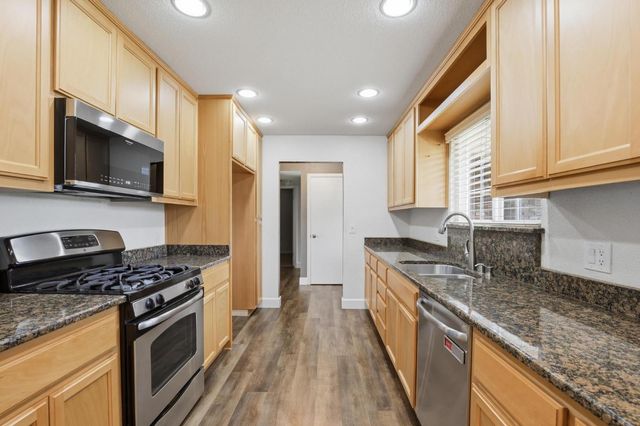 6049 Wood Ln, Marysville, CA 95901