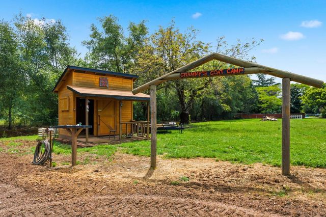6049 Wood Ln, Marysville, CA 95901