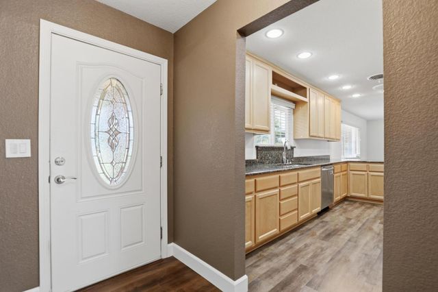 6049 Wood Ln, Marysville, CA 95901