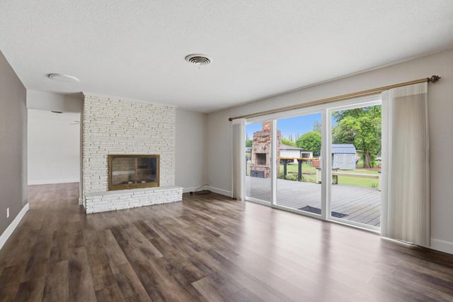 6049 Wood Ln, Marysville, CA 95901