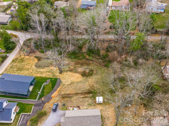 105 Round Table Trail Lot 6, Asheville, NC 28803