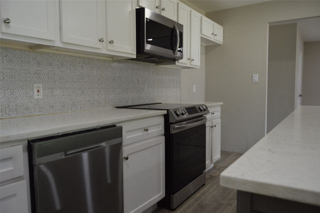 501 E 2nd Street, Quinlan, TX 75474