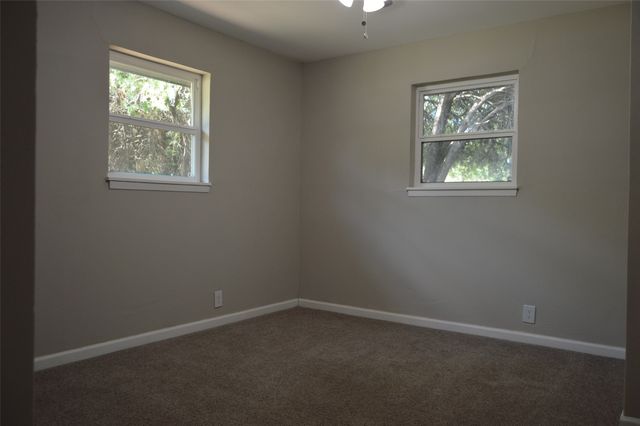 501 E 2nd Street, Quinlan, TX 75474