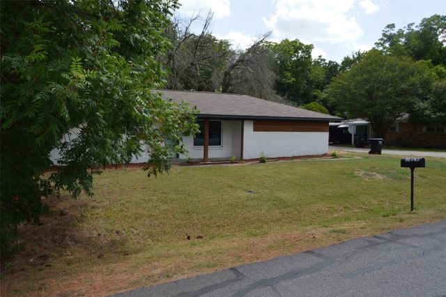 501 E 2nd Street, Quinlan, TX 75474