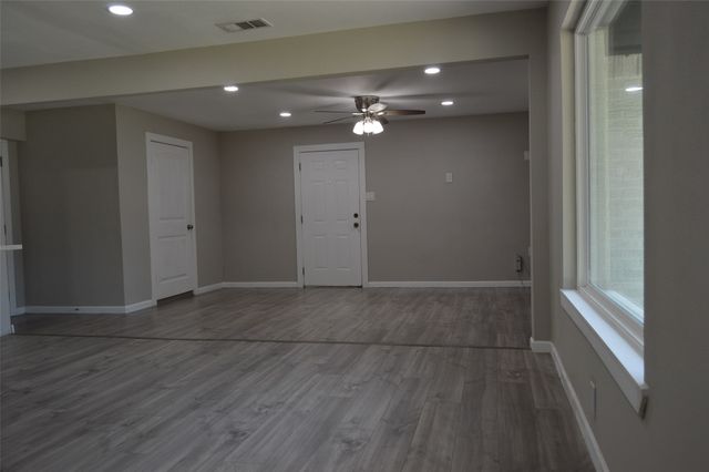 501 E 2nd Street, Quinlan, TX 75474