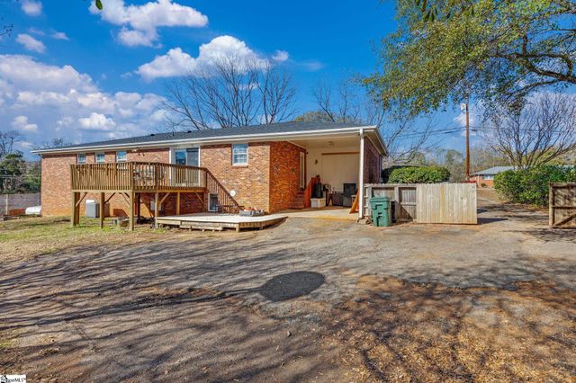 212 Balcome Boulevard, Simpsonville, SC 29681
