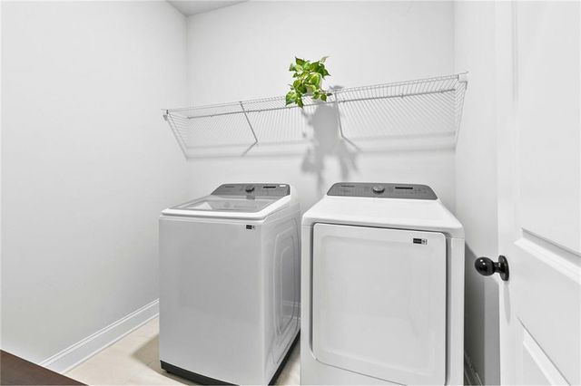 726 Lanarck Way, Peachtree City, GA 30269