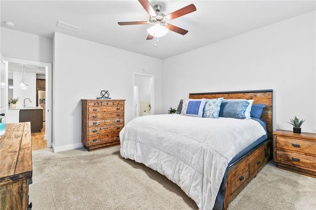 726 Lanarck Way, Peachtree City, GA 30269