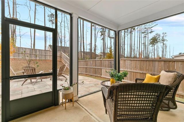 726 Lanarck Way, Peachtree City, GA 30269