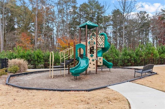 726 Lanarck Way, Peachtree City, GA 30269