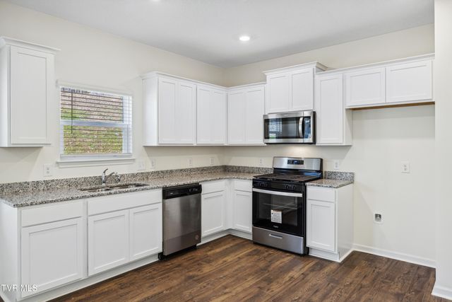 1080 Edison Road, Johnson City, TN 37615