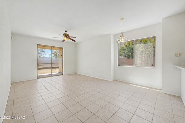 8453 S Camino Bengala, Tucson, AZ 85747