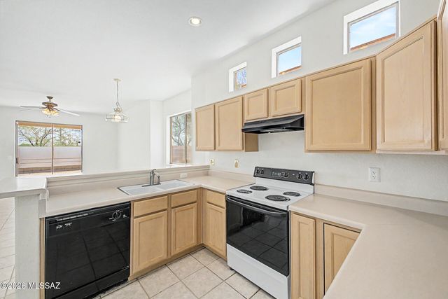 8453 S Camino Bengala, Tucson, AZ 85747