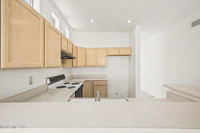 8453 S Camino Bengala, Tucson, AZ 85747