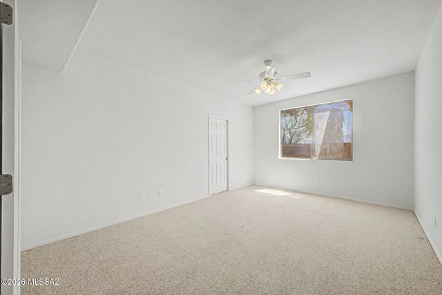 8453 S Camino Bengala, Tucson, AZ 85747