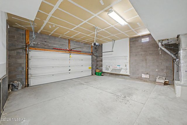 8453 S Camino Bengala, Tucson, AZ 85747