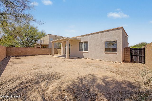 8453 S Camino Bengala, Tucson, AZ 85747