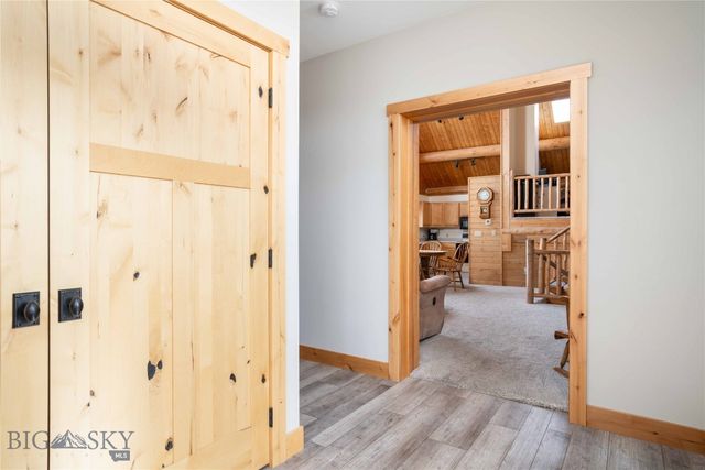 220 Cayuse Trail, Bozeman, MT 59718