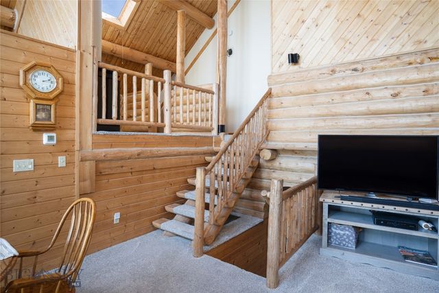 220 Cayuse Trail, Bozeman, MT 59718