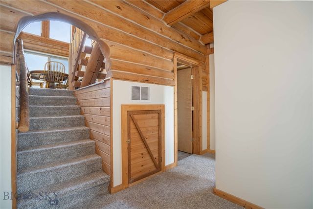 220 Cayuse Trail, Bozeman, MT 59718