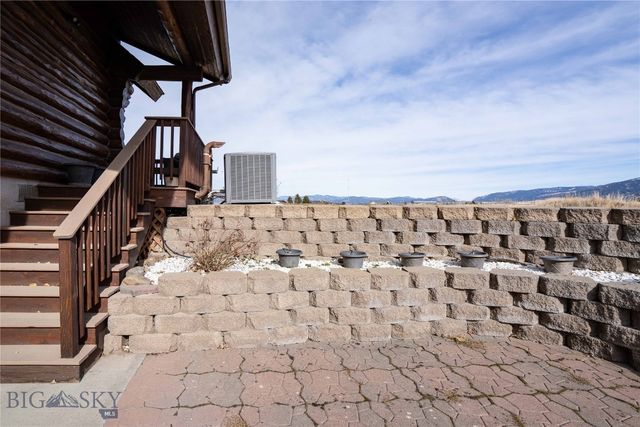 220 Cayuse Trail, Bozeman, MT 59718