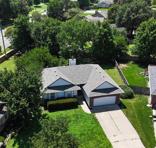 10413 W University Ct, Wichita, KS 67209