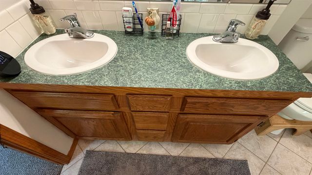 10413 W University Ct, Wichita, KS 67209
