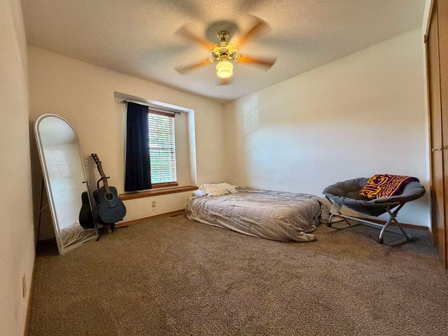 10413 W University Ct, Wichita, KS 67209
