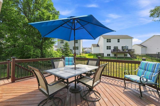 2412 Maple Court, Buffalo, MN 55313