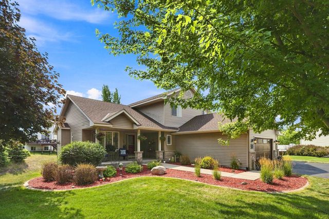2412 Maple Court, Buffalo, MN 55313