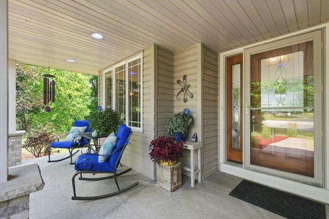 2412 Maple Court, Buffalo, MN 55313