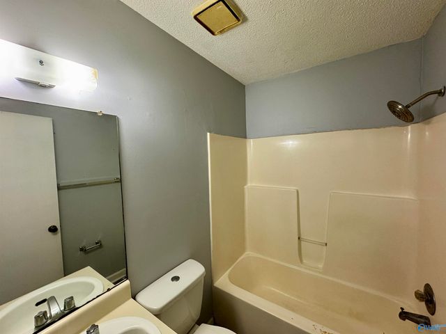 3702 Penny Street B, Huntsville, AL 35805