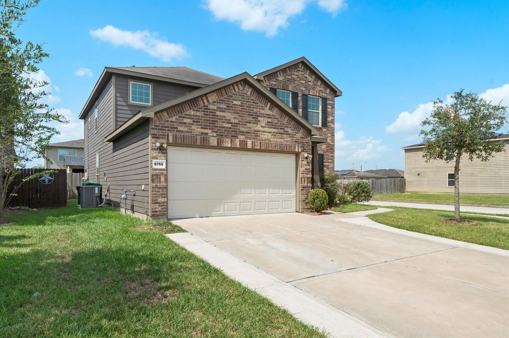 6755 Cortenridge Lane, Houston, TX 77048