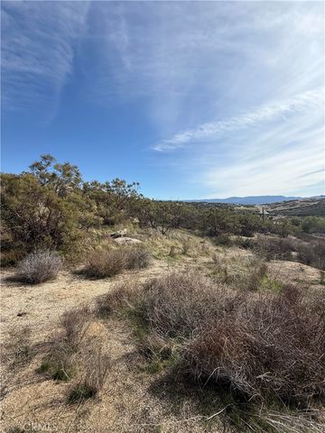 40680 Faure Road, Hemet, CA 92544