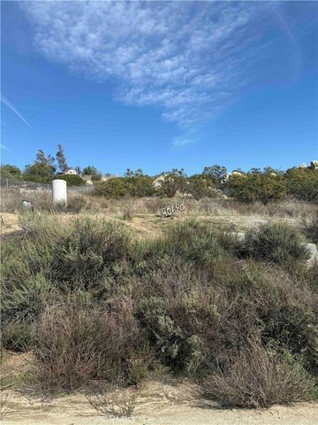 40680 Faure Road, Hemet, CA 92544