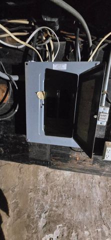 855 Adams Street SE, Grand Rapids, MI 49507