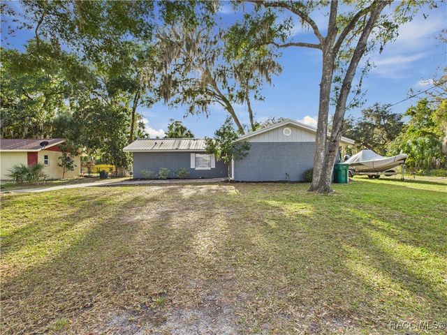 1403 Lakeshore Drive, Inverness, FL 34450
