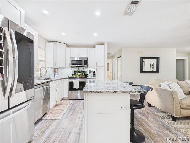 1403 Lakeshore Drive, Inverness, FL 34450