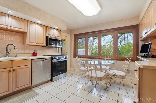 3698 Briar Place, Dayton, OH 45405