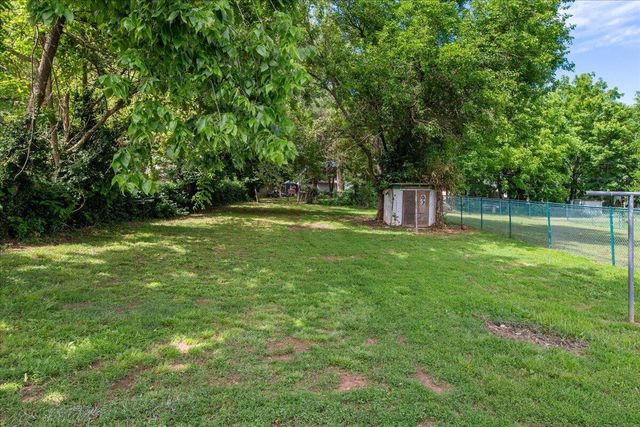 1823 W Olive Street, Springfield, MO 65802