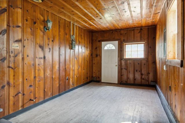 1823 W Olive Street, Springfield, MO 65802