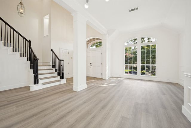 1501 Shadow Crest Drive, Corinth, TX 76210