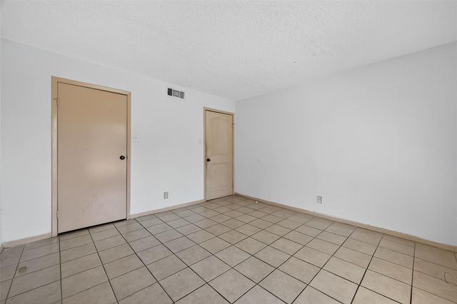 10110 Forum West Drive 422, Houston, TX 77036