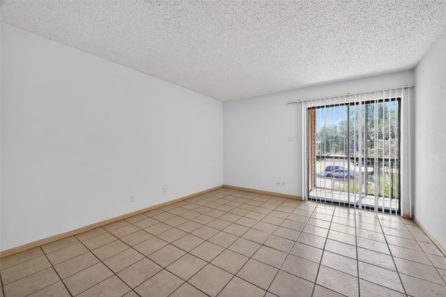 10110 Forum West Drive 422, Houston, TX 77036