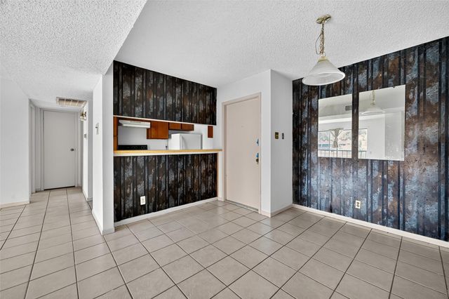 10110 Forum West Drive 422, Houston, TX 77036